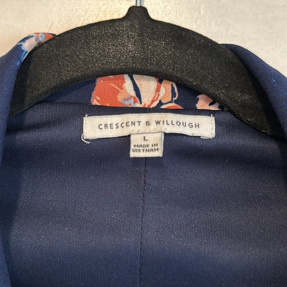 Navy Blue and Pink Floral Blazer - Picture 4 of 5